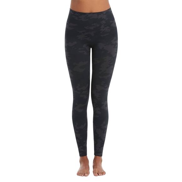 SPANX Camo Look at Me Now Seamless Leggings Size M - Picture 4 of 9